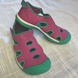 KEEN summer Sandel size 4